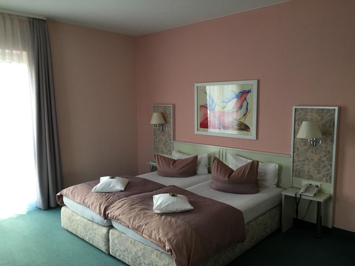 Altstadthotel An Der Werra マイニンゲン エクステリア 写真