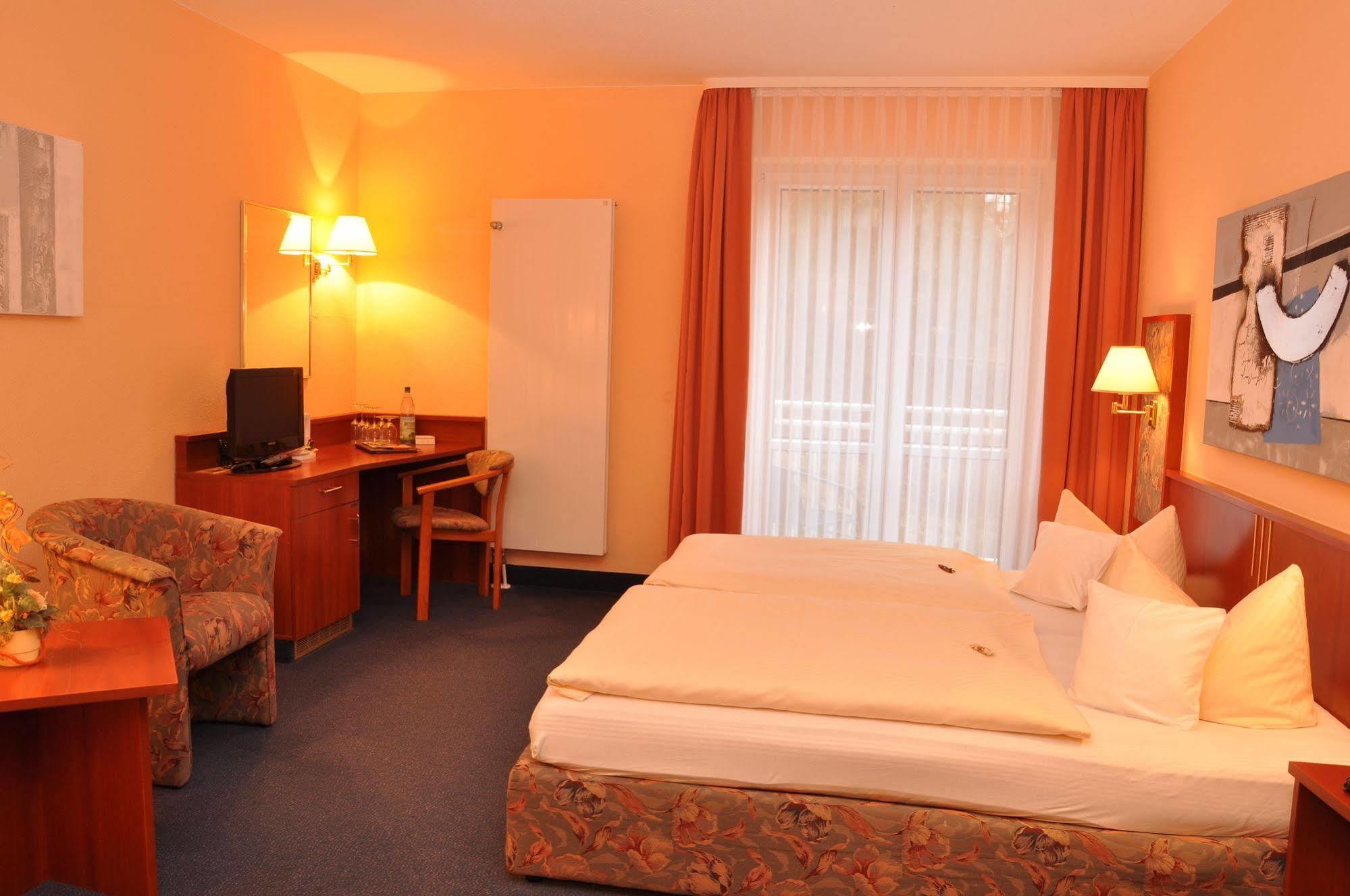 Altstadthotel An Der Werra マイニンゲン エクステリア 写真